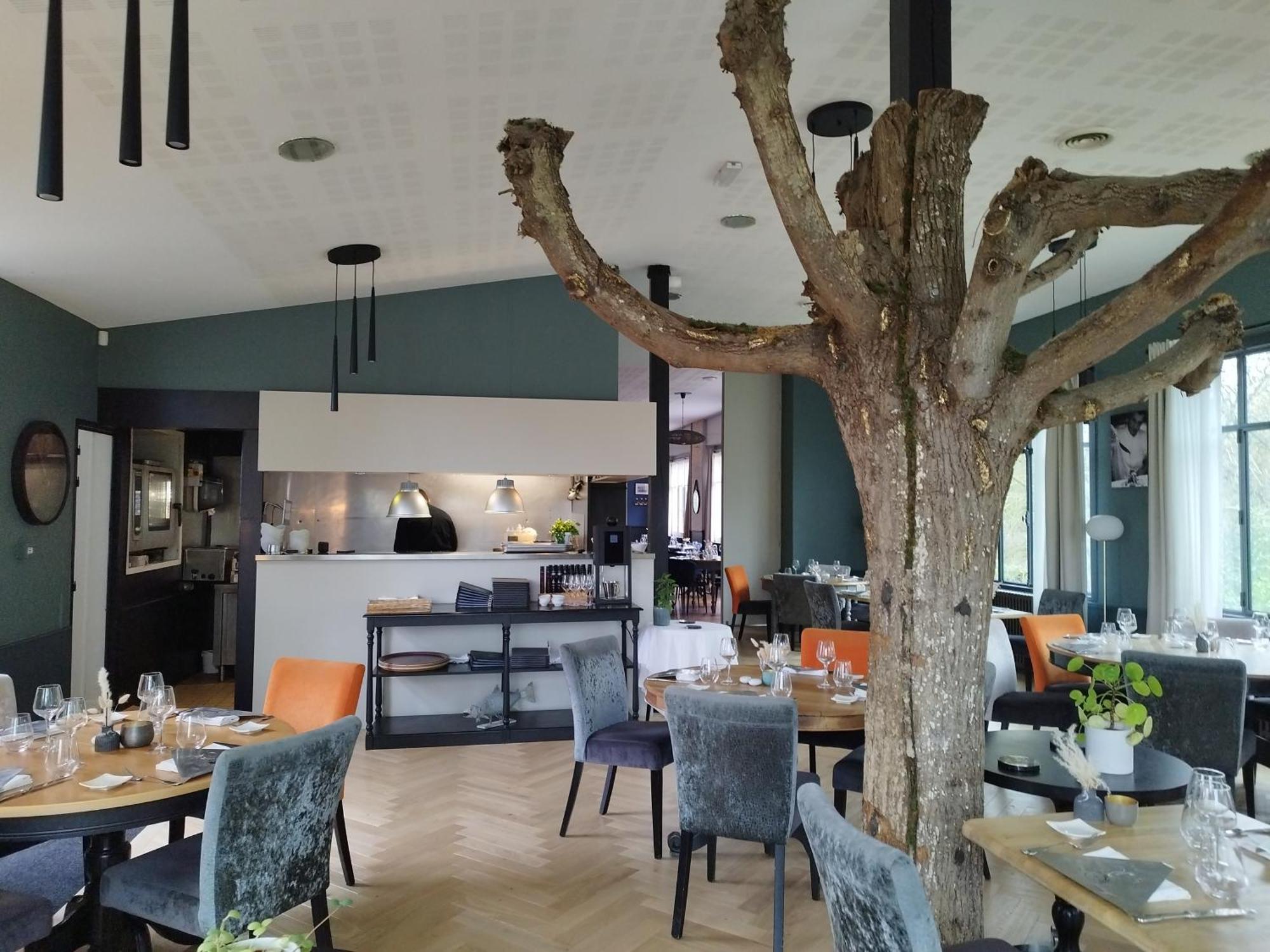 Hotel Restaurant Le Bosquet Les Ponts-de-Cé Buitenkant foto