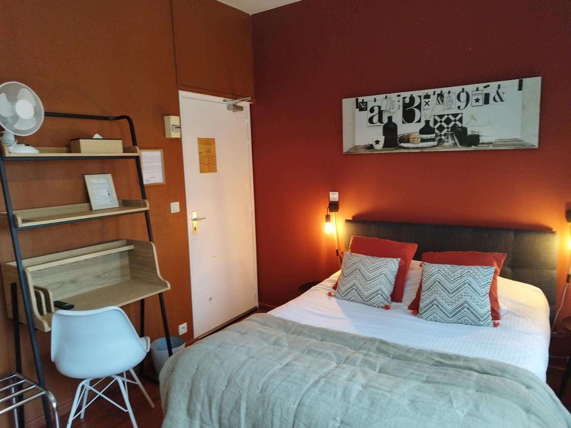 Hotel Restaurant Le Bosquet Les Ponts-de-Cé Kamer foto